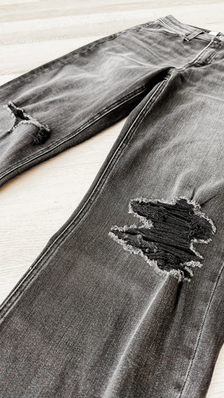 Vervet Distressed Barrel Jeans