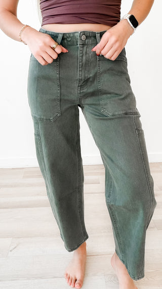 Vervet Elastic Waistband Barrel Jeans
