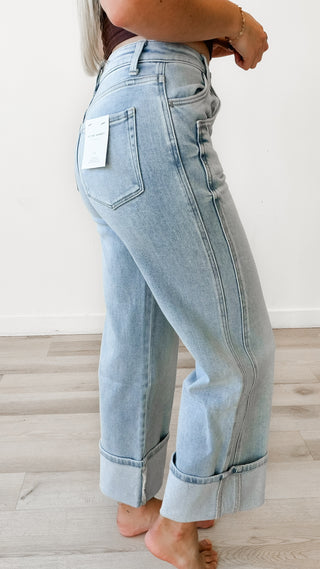 Vervet Super HR Cuffed Wide Jeans