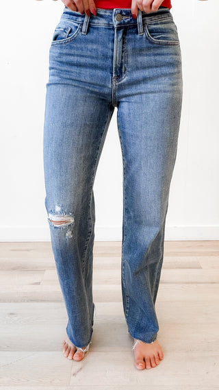 Vervet Frayed Hem Slim Wide Jeans