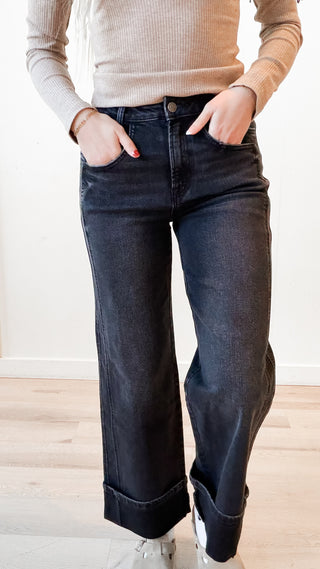 Vervet Cuffed Baggy Wide Jeans