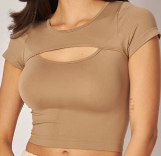 Arleth Seamless Peekaboo Cut Out Top