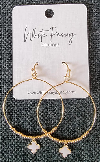 Circle Earrings With Clover Charm