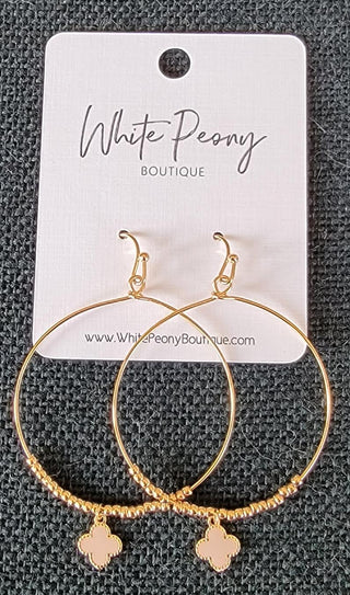 Circle Earrings With Clover Charm
