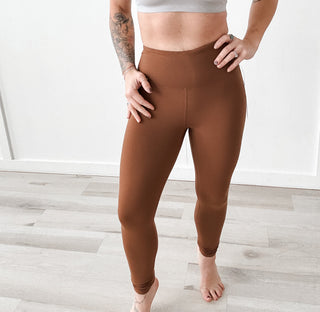 Luna Essential Solid Leggings