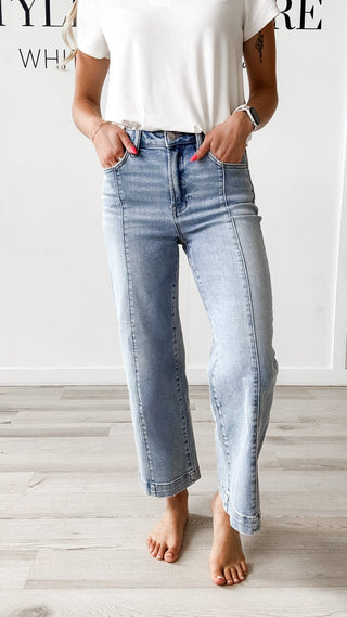 Risen HR Crop Wide Jeans