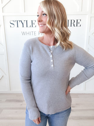Remmie Waffle Henley Pullover