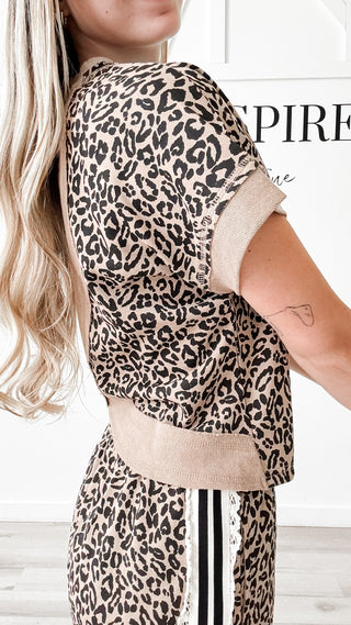 Jocelyn  Short Sleeve Leopard Top
