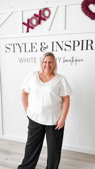 Anna V-Neck Puff Sleeve Blouse