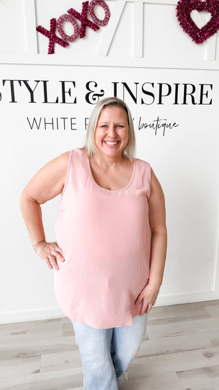 Scarlett Scoop Neck Airflow Tank