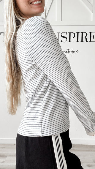 Aeris Contrast Henley Top