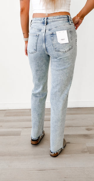 Vervet High Rise Slim Wide Jean
