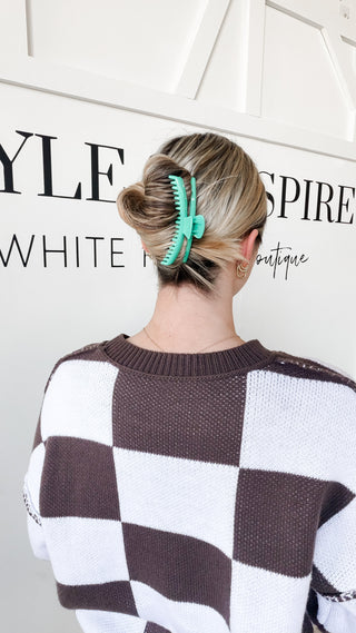 Kaxi Midi Hold Everything Claw. *Final Sale*