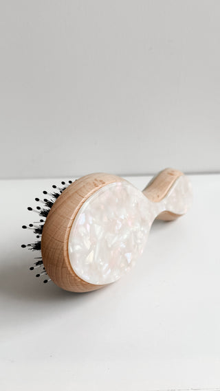 Pixie Woo Mini Brush. *Final Sale*
