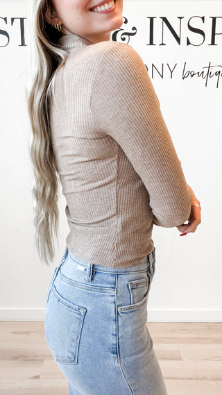 Rebel Contrast Stitch Top