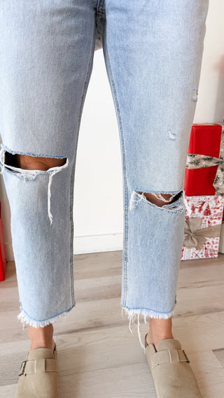 Vervet Super HR Relaxed Straight Jeans