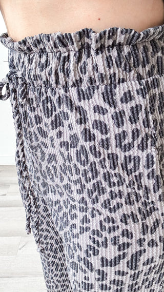 Arlou Ribbed Leopard Print Pants