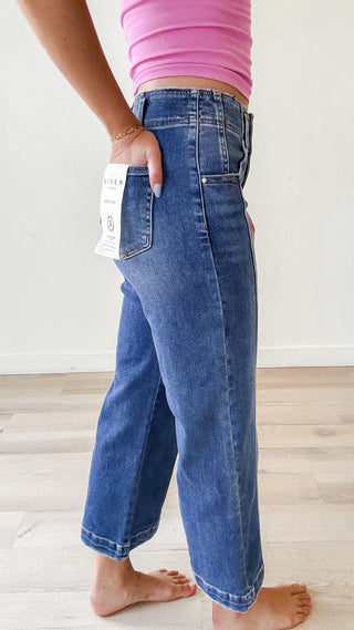 Risen Front Seam Wide Crop Jeans