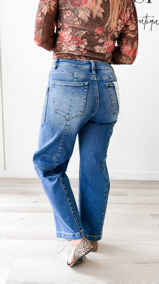 Risen Slouchy Ankle Barrel Jeans