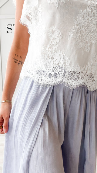 Natalia Overlap Front Wide Gauze Pants