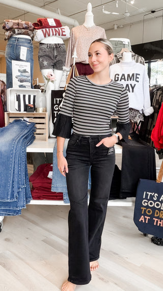 Adelyn Contrast Sleeve Top