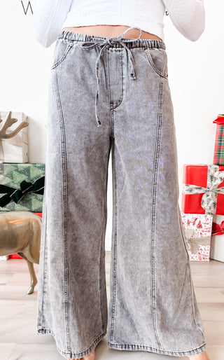 Fantastic Fawn Adjustable Waist Wide Flair Jeans