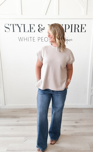 Deanna Cloudy Knit Round Neck SS Top
