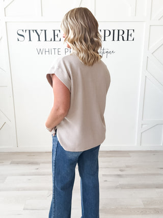 Deanna Cloudy Knit Round Neck SS Top