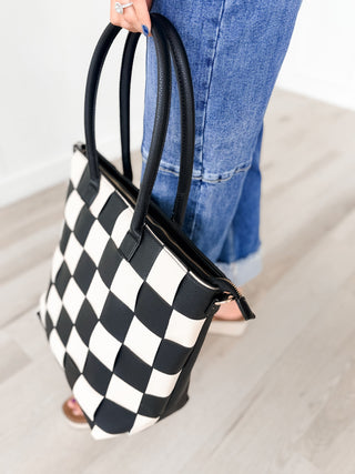 Courtney Checkered Tote