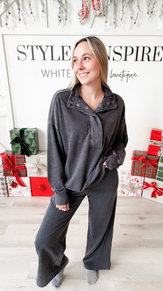 Trisha Washed Half Snap Sweatshirt