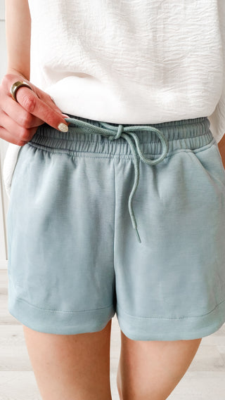 Tenley Scuba Shorts With Pockets