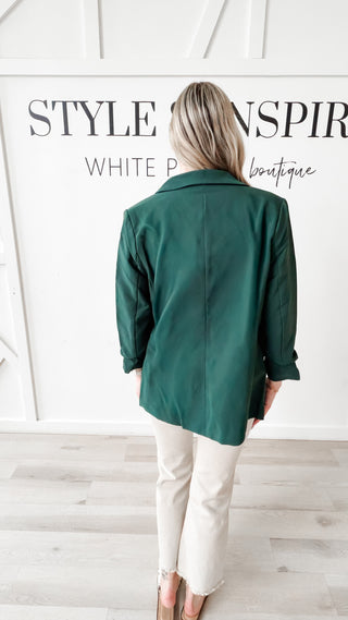 Aria 3/4 Ruched Sleeve Blazer