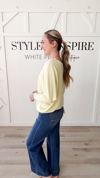 Lainey Modal Top