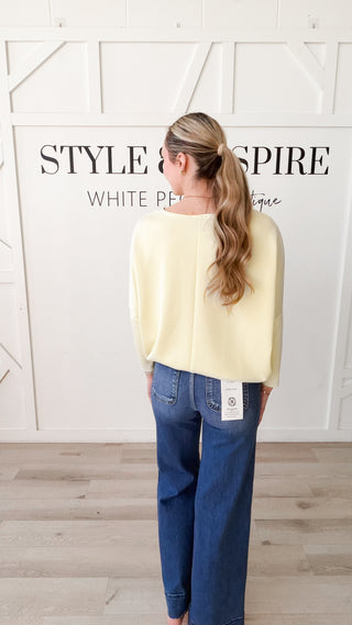 Lainey Modal Top