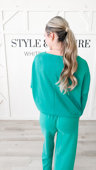 Lainey Modal Top