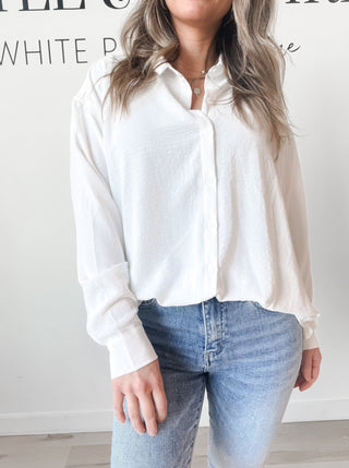 Reese Curvy Airflow Long Sleeve Blouse