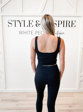 Alyssa Scoop Neck Performance Tank