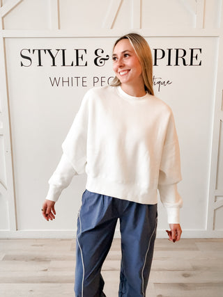 Phyllis Balloon Sleeve Sweatshirt