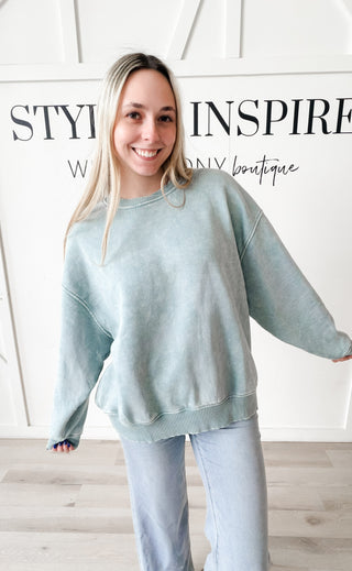 Janette Acid Wash Oversized Sweatshirt