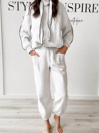 Corinna Flow Joggers
