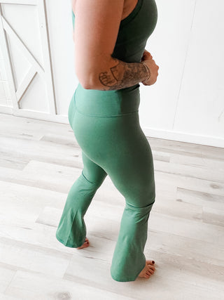 Venice Scrunch Waist Flare Pants