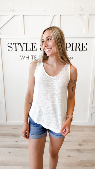 Mary Low Back V-Neck Tank