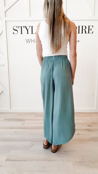 Traci Flowy Pants