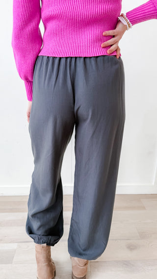 Marnie Adjustable Scrunch Jogger