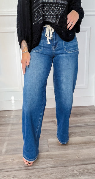 Risen Tie Wide Baggy Jeans