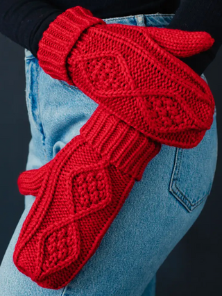 Cable Knit Mittens *final sale*