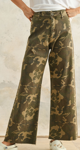 Wanda Camo Print Pants