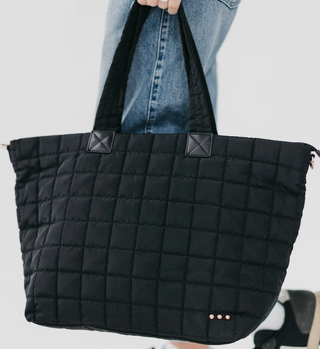 Day Dreamer Quilted Tote